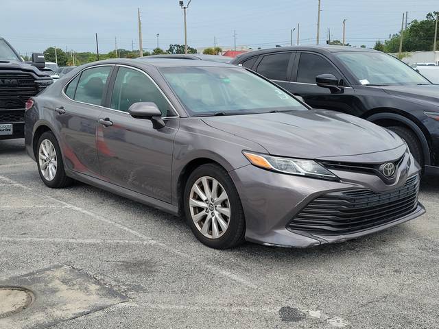 2018 Toyota Camry LE FWD photo