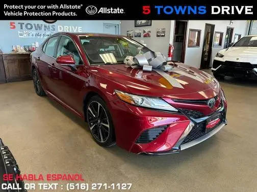 2018 Toyota Camry XSE FWD photo
