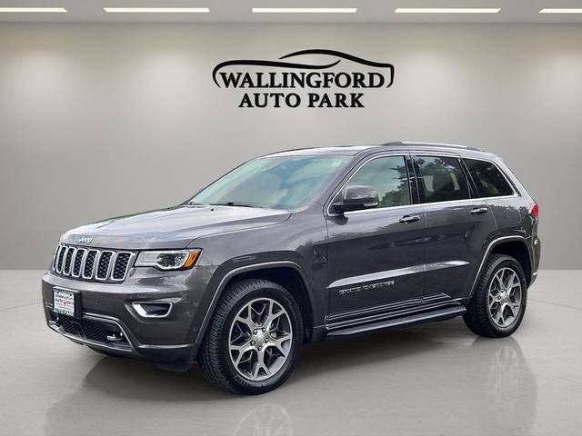 2018 Jeep Grand Cherokee Sterling Edition 4WD photo