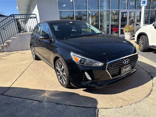 2018 Hyundai Elantra GT  FWD photo