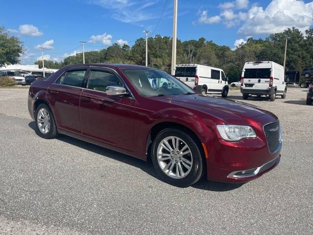 2018 Chrysler 300 Touring L RWD photo