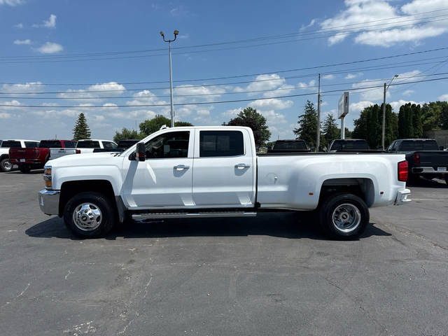 2018 Chevrolet Silverado 3500HD LTZ 4WD photo