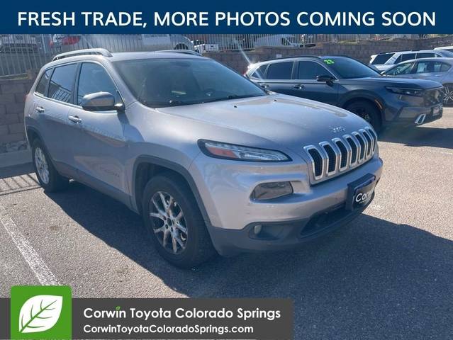 2018 Jeep Cherokee Latitude 4WD photo
