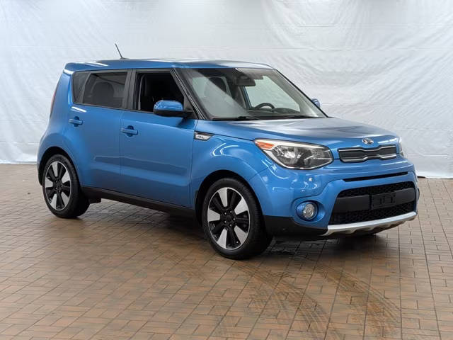 2017 Kia Soul + FWD photo