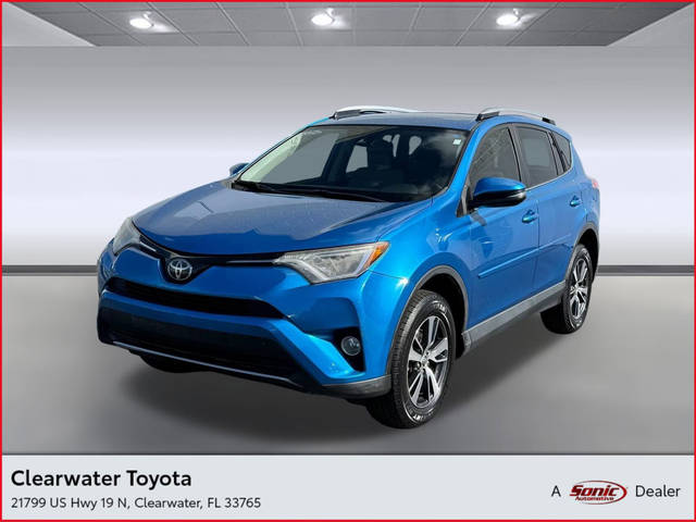 2017 Toyota RAV4 XLE FWD photo