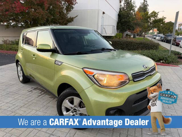 2017 Kia Soul Base FWD photo