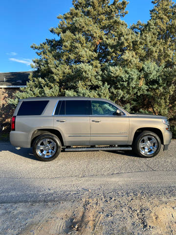 2017 Chevrolet Tahoe LT 4WD photo