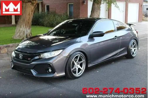 2017 Honda Civic Si FWD photo
