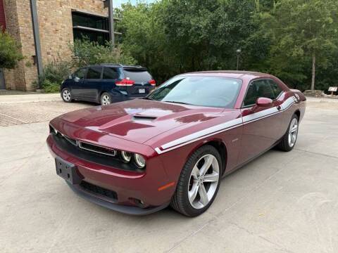 2018 Dodge Challenger R/T RWD photo