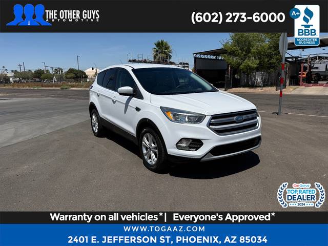 2017 Ford Escape SE FWD photo