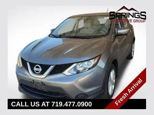 2017 Nissan Rogue Sport S AWD photo