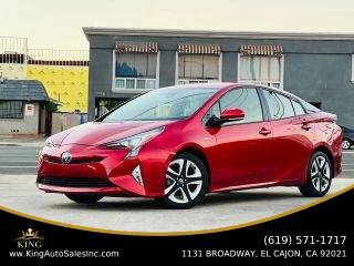 2017 Toyota Prius Three Touring FWD photo