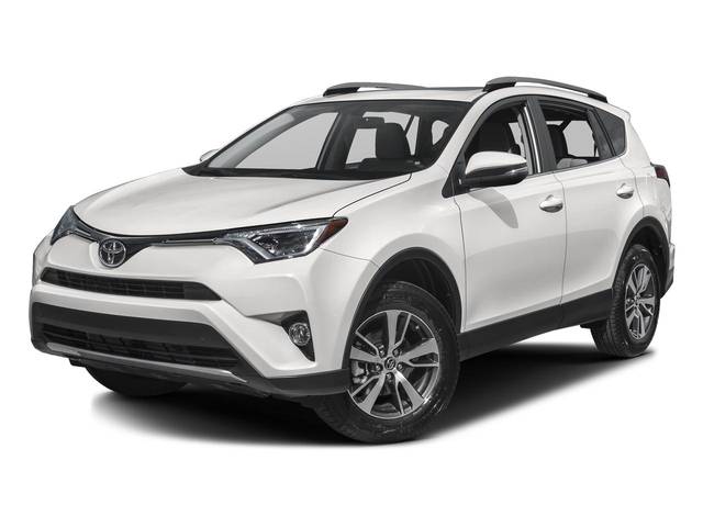 2017 Toyota RAV4 XLE FWD photo