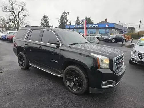 2017 GMC Yukon SLT 4WD photo