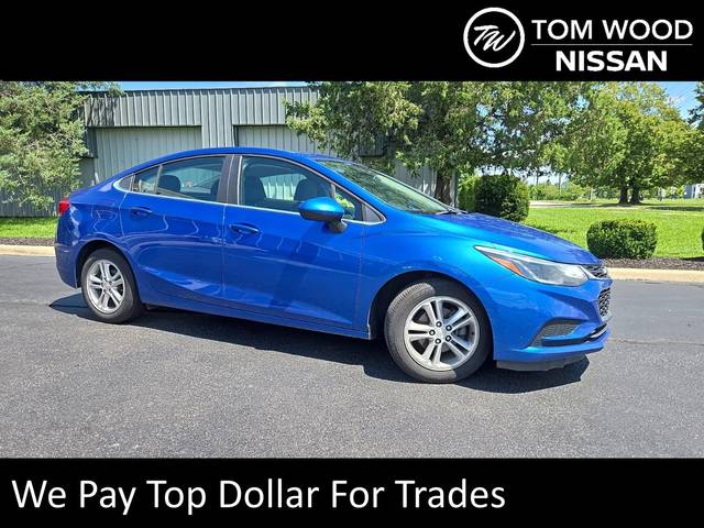 2018 Chevrolet Cruze LT FWD photo
