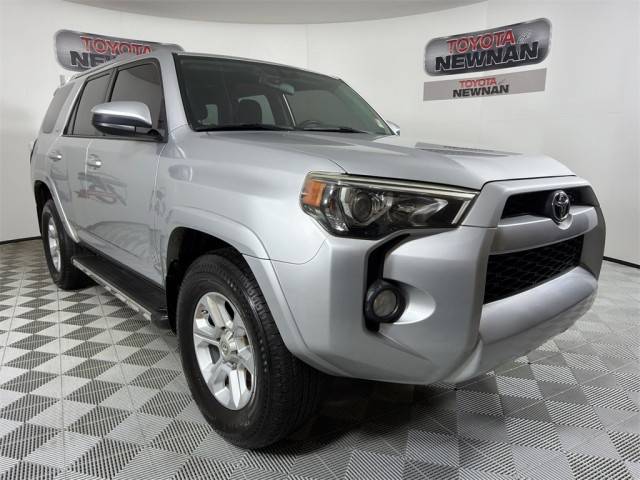 2017 Toyota 4Runner SR5 RWD photo