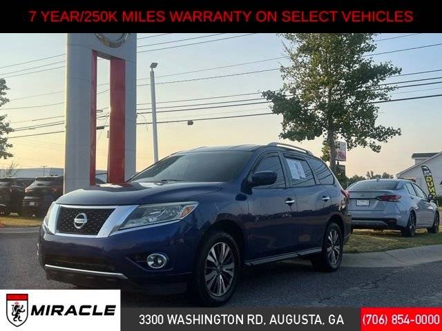 2017 Nissan Pathfinder SV 4WD photo