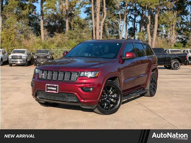 2018 Jeep Grand Cherokee Altitude 4WD photo