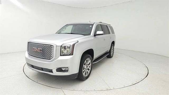 2017 GMC Yukon Denali RWD photo