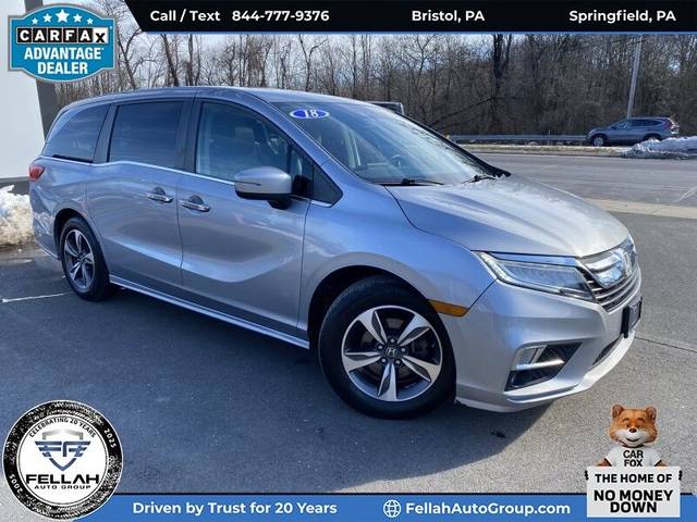 2018 Honda Odyssey Touring FWD photo