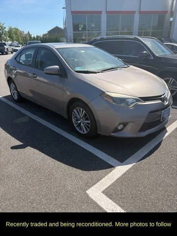 2015 Toyota Corolla LE Premium FWD photo