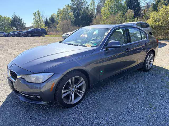 2017 BMW 3 Series 330i RWD photo