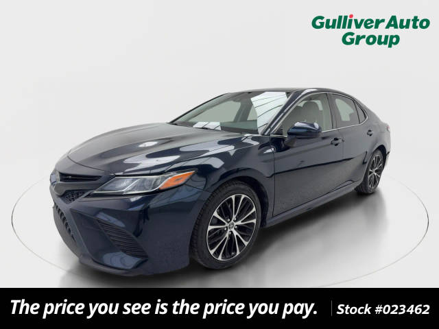 2018 Toyota Camry SE FWD photo