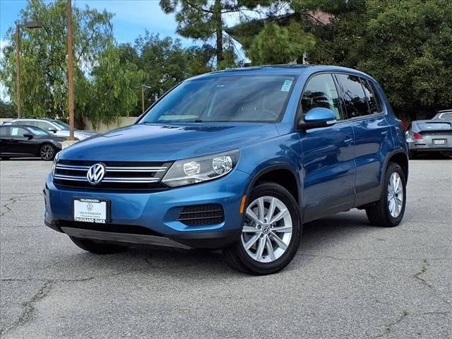 2017 Volkswagen Tiguan FWD photo