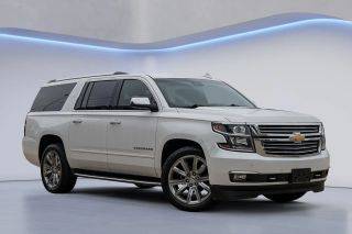 2018 Chevrolet Suburban Premier 4WD photo
