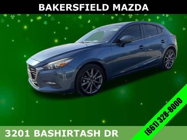 2018 Mazda 3 Touring FWD photo