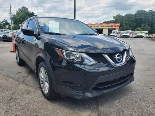 2017 Nissan Rogue Sport S FWD photo