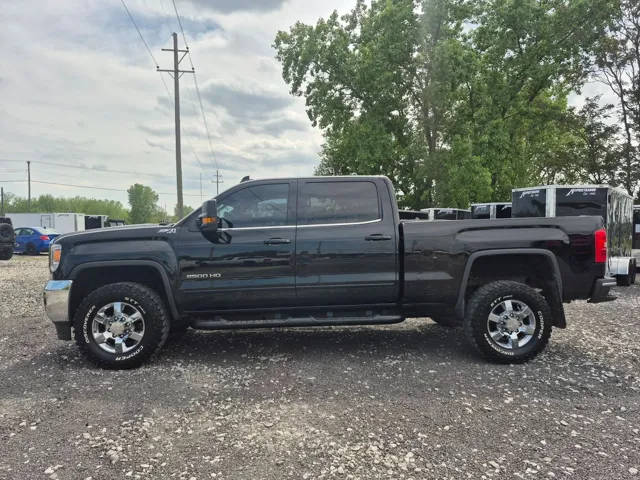 2016 GMC Sierra 2500HD SLE 4WD photo