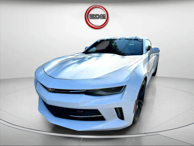 2018 Chevrolet Camaro 1LT RWD photo