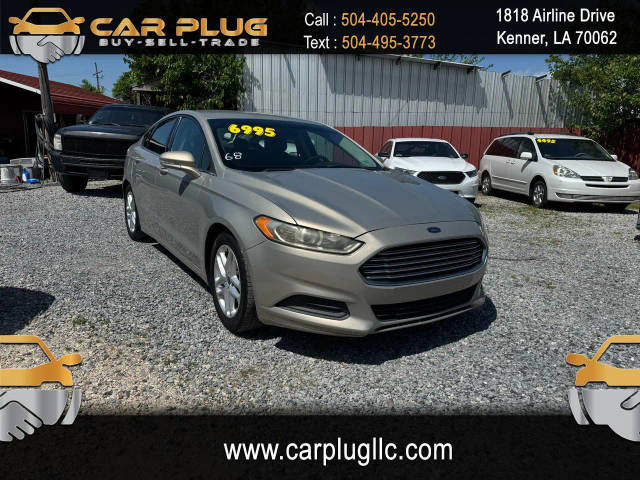 2015 Ford Fusion SE FWD photo