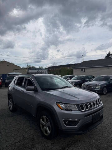 2018 Jeep Compass Latitude 4WD photo
