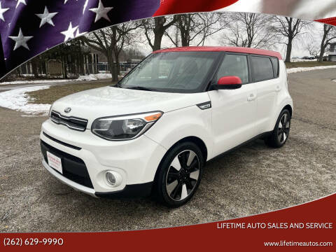 2018 Kia Soul + FWD photo