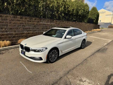 2018 BMW 5 Series 530i xDrive AWD photo