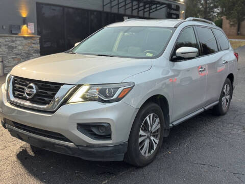 2017 Nissan Pathfinder S 4WD photo