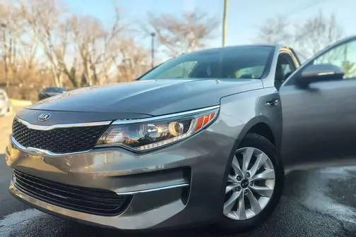 2018 Kia Optima EX FWD photo
