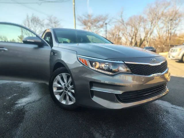 2018 Kia Optima EX FWD photo