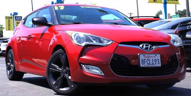 2017 Hyundai Veloster Value Edition FWD photo