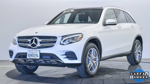 2018 Mercedes-Benz GLC-Class GLC 300 AWD photo