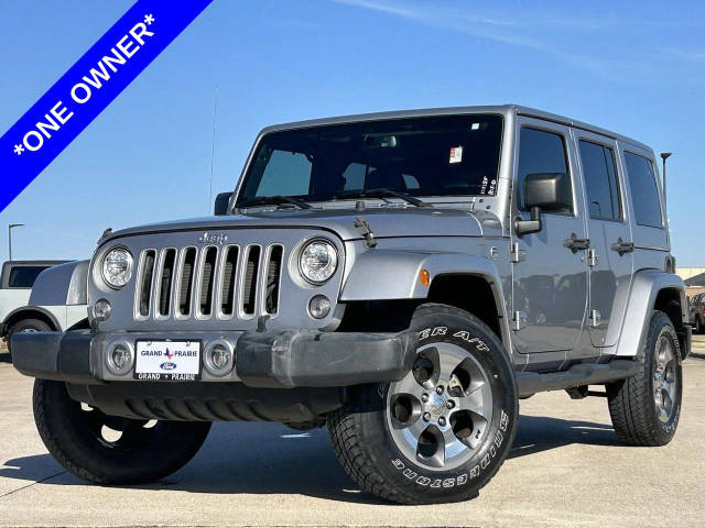 2017 Jeep Wrangler Unlimited Sahara 4WD photo