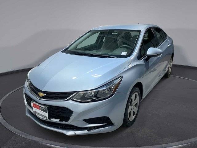 2018 Chevrolet Cruze LS FWD photo