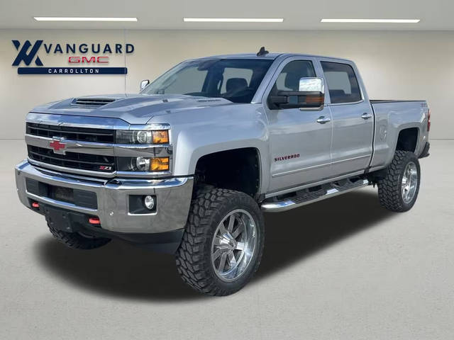 2018 Chevrolet Silverado 2500HD LTZ 4WD photo