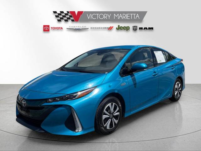 2017 Toyota Prius Prime Plus FWD photo