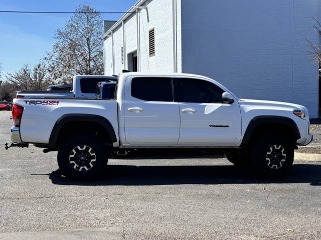 2017 Toyota Tacoma TRD Off Road 4WD photo