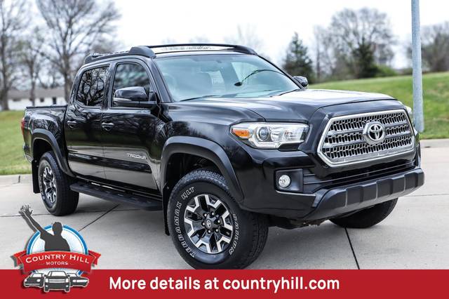 2017 Toyota Tacoma TRD Off Road 4WD photo