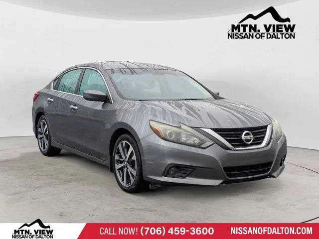 2017 Nissan Altima 2.5 SR FWD photo