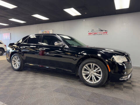 2016 Chrysler 300 300C RWD photo